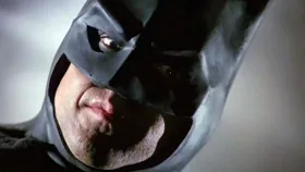 迈克尔·基顿曾对《闪电侠》中的蝙蝠侠回归感到疑惑 (新闻 闪电侠)