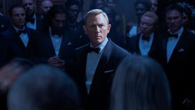 《沙丘》导演想拍《007》，但认为丹尼尔·克雷格很难超越 (新闻 007：无暇赴死)