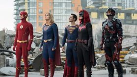 CW 公布将有多集绿箭宇宙联动为《闪电侠》第八季造势 (新闻 闪电侠)
