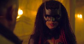 剧集《蝙蝠女侠》第3季先导预告 | DC FanDome 2021 (视频 Batwoman [2011-2015])