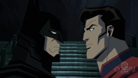动画电影《不义联盟》「超人与蝙蝠侠」片段 (视频 不义联盟2)